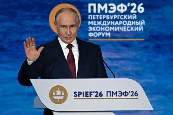 Putin Promotes New World Economic Order at St. Petersburg Forum